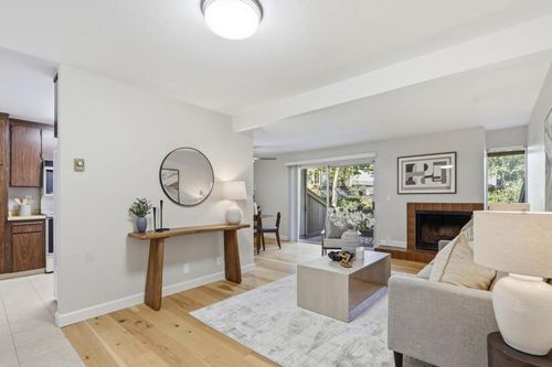 a-2252 Almaden Road, San Jose, CA, 95125 | Card Image