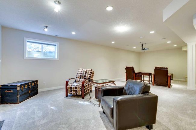 131 Patterson Drive Sw, House other with 5 bedrooms, 4 bathrooms and 4 parking in Calgary AB | Image 45