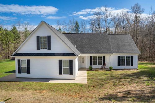 216 Hillcrest Dr, Gaffney, SC, 29340-5644 | Card Image