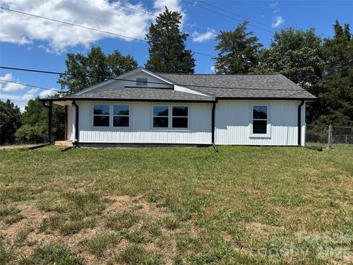 3812 Cliffside Rd, Mooresboro, NC, 28114-8631 | Card Image
