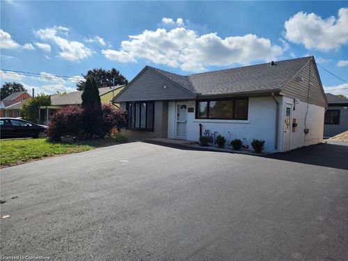 a-261 Belmont Ave W, Kitchener, ON, N2M1M3 | Card Image