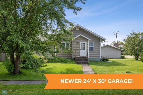 101 4th St Se, Ulen, MN, 56585-4017 | Card Image