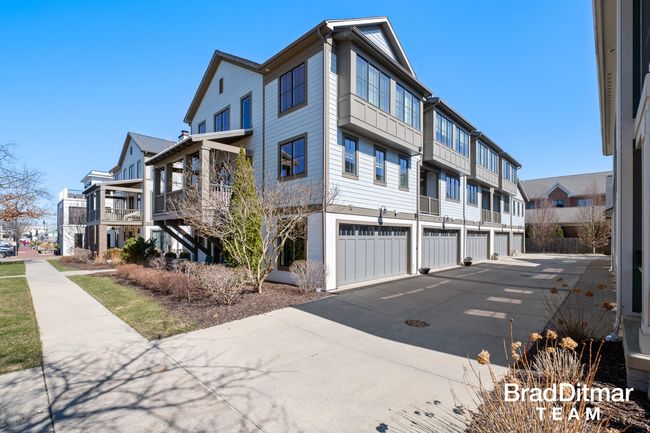BLDG-1 - 702 Croswell Ave, Condo with 3 bedrooms, 3 bathrooms and null parking in East Grand Rapids MI | Image 5