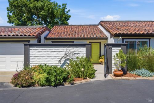 179 Vineyard Circle, Sonoma, CA, 95476 | Card Image
