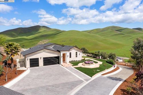 5388 Doolan Rd, Livermore, CA, 94551-9009 | Card Image