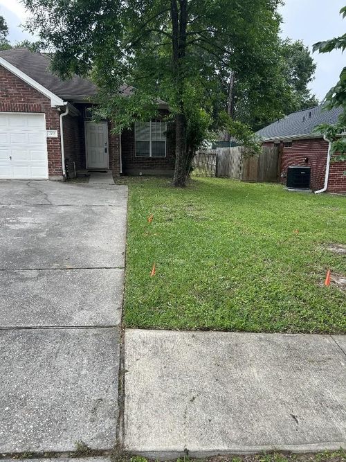 202 Canterbury Drive, Conroe, TX, 77303 | Card Image