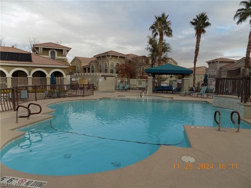 2145-9975 Peace Way, Las Vegas, NV, 89147-8270 | Card Image