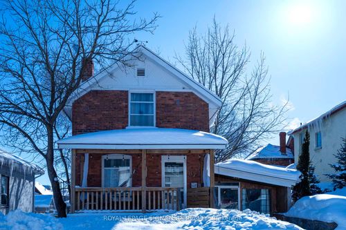 87 Elgin St, Orillia, ON, L3V1S3 | Card Image