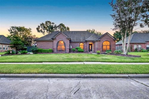 18610 Autumn Hills Dr, Katy, TX, 77449-7200 | Card Image