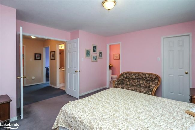 93 Silver Birch Ave, House other with 3 bedrooms, 1 bathrooms and 4 parking in Wasaga Beach ON | Image 22