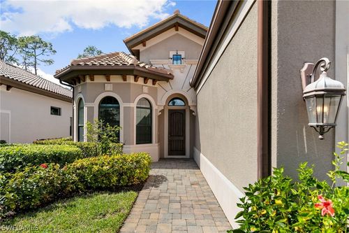 7347 Lantana Cir, NAPLES, FL, 34119-9812 | Card Image