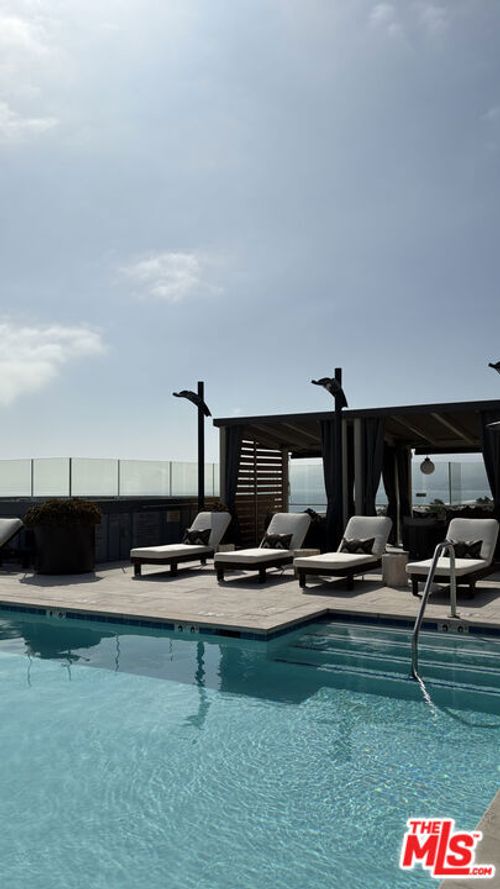 203-1755 Ocean Avenue Avenue, Santa Monica, CA, 90401 | Card Image