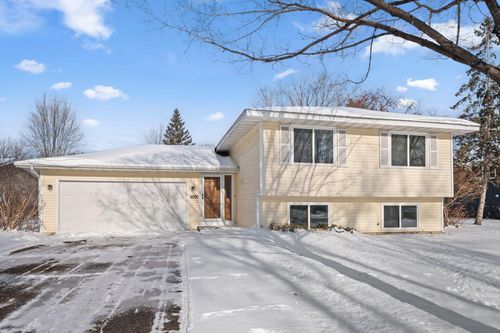 2200 74th Ave N, Brooklyn Park, MN, 55444-2304 | Card Image