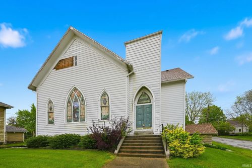 316 N Main St, Churubusco, IN, 46723-1412 | Card Image