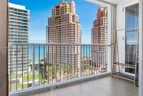 apt-16f-2200 Ne 33rd Ave, Fort Lauderdale, FL, 33305-5804 | Card Image