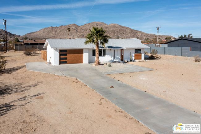 4742 Avenida La Flora Desierta, House other with 2 bedrooms, 1 bathrooms and 3 parking in Joshua Tree CA | Image 30