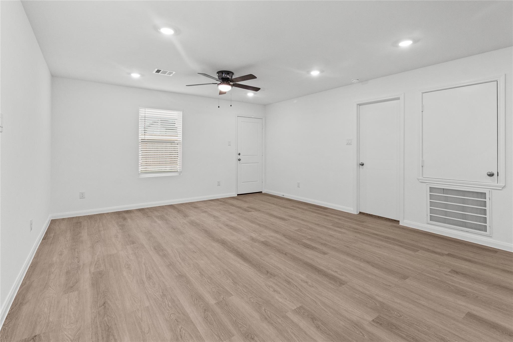 Residential Lease in Conroe 5