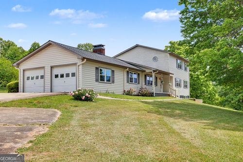 255 Burnt Schoolhouse Rd, Hayesville, NC, 28904-6137 | Card Image