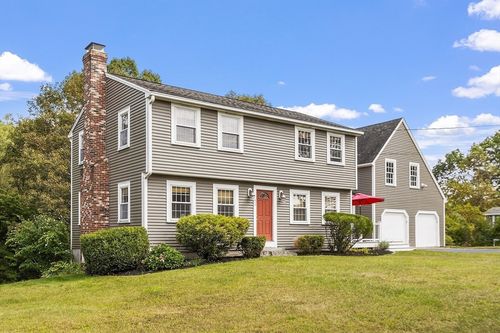 52 Chestnut Hill Rd, Groton, MA, 01450-1466 | Card Image