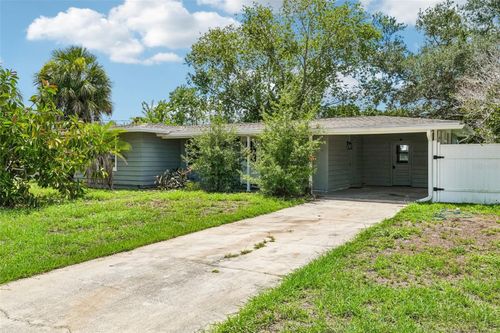 520 Fairfax Ln, APOLLO BEACH, FL, 33572-2505 | Card Image