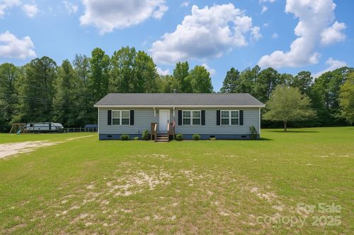 179 Youngs Bend Rd, Kershaw, SC, 29067-8123 | Card Image