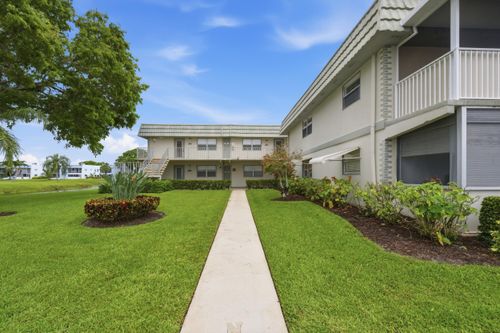 670 Monaco N, Delray Beach, FL, 33446 | Card Image