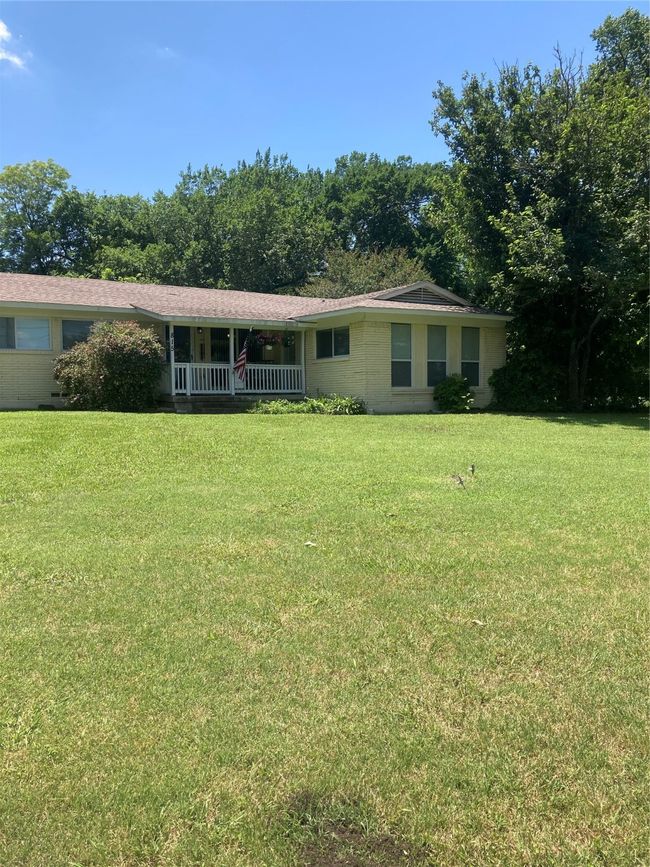815 N Joe Wilson Rd, House other with 4 bedrooms, 3 bathrooms and null parking in Cedar Hill TX | Image 15