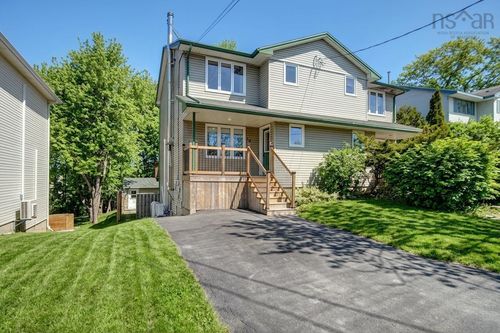 60 Lancaster Dr, Dartmouth, NS, B3A4X7 | Card Image