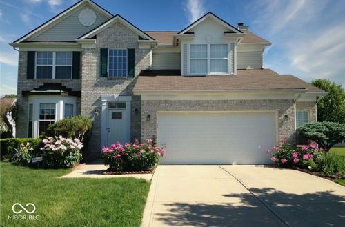 8116 Carlow Cir, Indianapolis, IN, 46214-2392 | Card Image