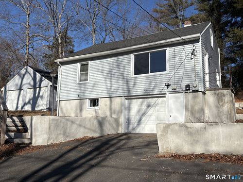 16 Strong St, Burlington, CT, 06013-2534 | Card Image