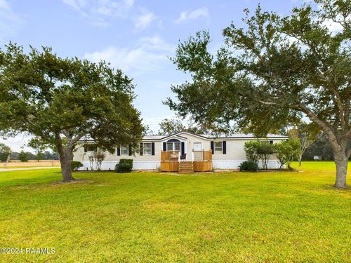 2002 Yuma Drive, Erath, LA, 70533 | Card Image