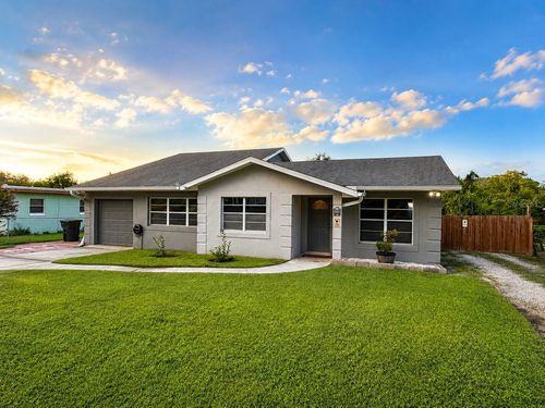 1150 Magnolia Dr, Altamonte Springs, FL, 32714-2711 | Card Image
