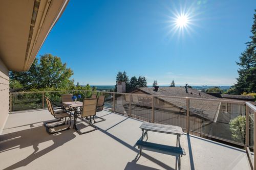 10601 Hermosa Dr, Delta, BC, V4C6S8 | Card Image