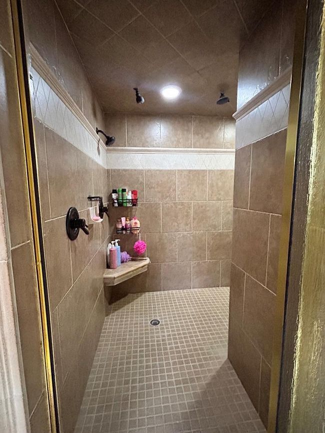 390 Hackberry Dr, House other with 5 bedrooms, 5 bathrooms and 3 parking in Andrews TX | Image 52