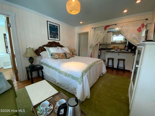 b-837 Main St, Andrews, NC, 28901-9652 | Card Image