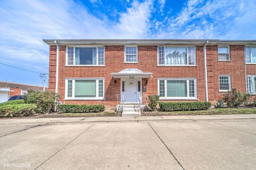2w-1450 Plymouth Pl, Glenview, IL, 60025-2140 | Card Image