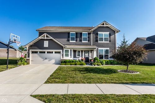 4032 Basswood Dr, Danville, IN, 46122-5523 | Card Image