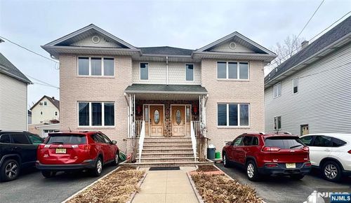 32 Orchard Street, Garfield, NJ, 07026 | Card Image