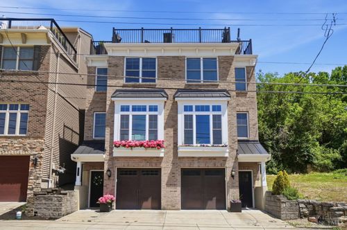 3212 Walworth Ave, Cincinnati, OH, 45226-5030 | Card Image