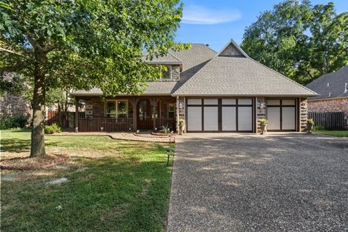 1740 Partridge Run, Bentonville, AR, 72713-8682 | Card Image