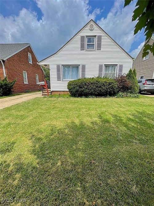 12825 Rockside Rd, Garfield Heights, OH, 44125-5157 | Card Image