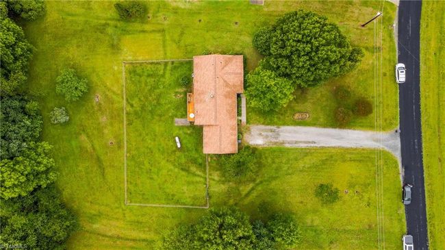 3740 Worrell Dr, House other with 3 bedrooms, 2 bathrooms and null parking in Tobaccoville NC | Image 5