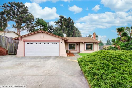 909 Seascape Cir, Rodeo, CA, 94572-1812 | Card Image