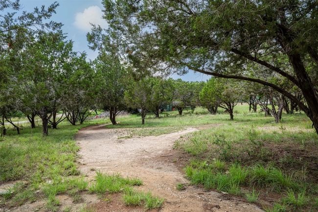 211 E Creek Dr, House other with 4 bedrooms, 3 bathrooms and 5 parking in Dripping Springs TX | Image 28