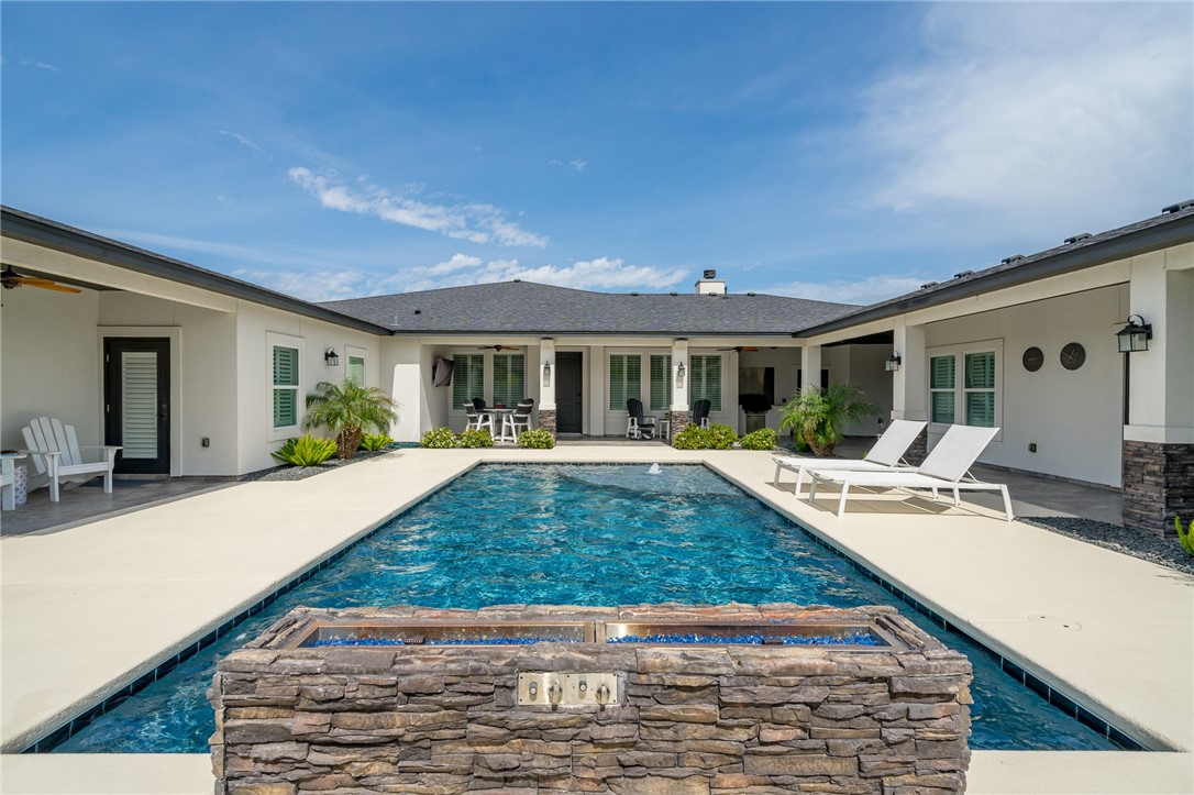 Cozumel Dr, Corpus Christi, TX 78418
