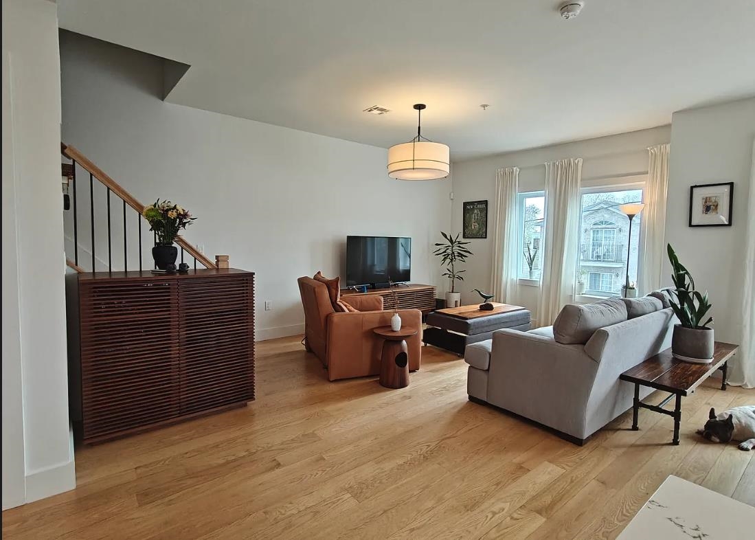 Residential Lease in JC, Bergen-Lafayett 2