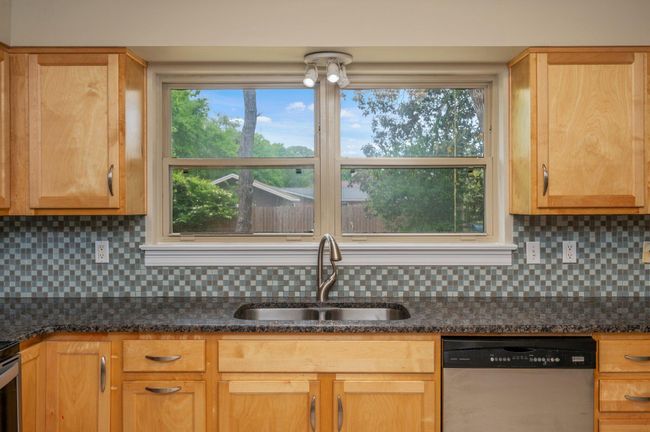 14-web-or-mls-11-birch-ave | Image 15