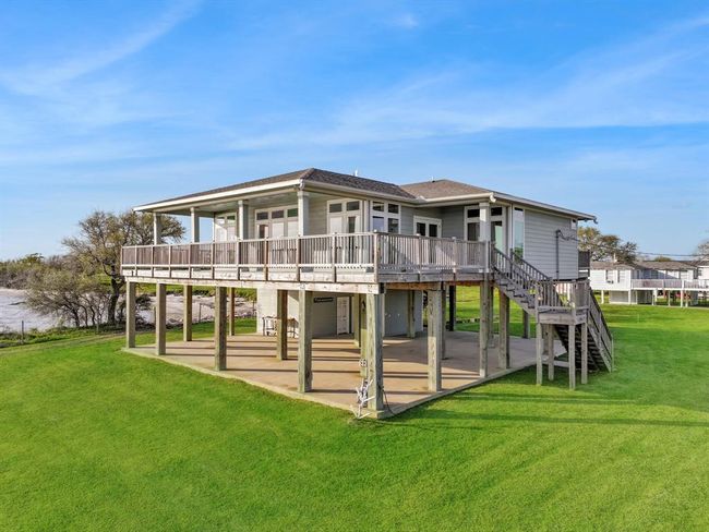 126 Linda St, House other with 4 bedrooms, 3 bathrooms and null parking in Anahuac TX | Image 44