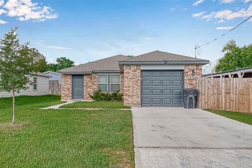 9722 Cargill St, Houston, TX, 77029-3506 | Card Image