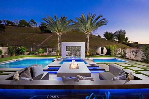 26600 Paseo Retirada, San Juan Capistrano, CA, 92675-8503 | Card Image